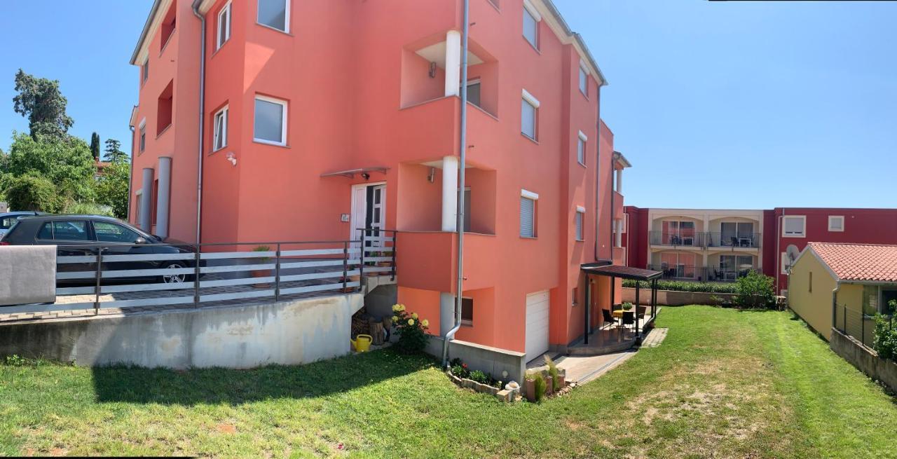 באניולה Apartment Luzia מראה חיצוני תמונה