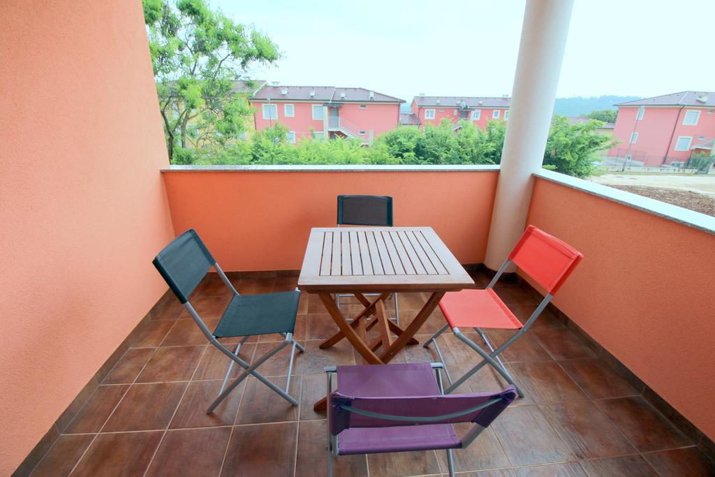 באניולה Apartment Luzia מראה חיצוני תמונה